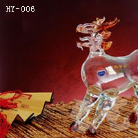 山西玻璃工艺酒瓶厂家|宏艺玻璃制品厂家订制酒瓶
